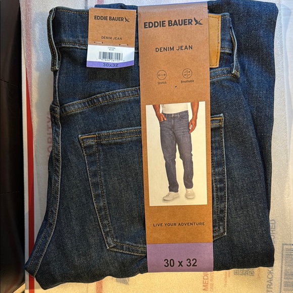 Eddie Bauer Blue Straight Jeans Classic Denim - Picture 1 of 8